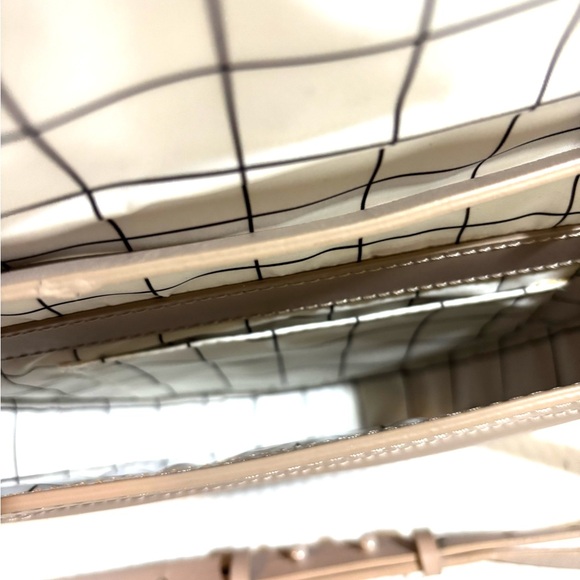 Kate Spade Saturday Beige Crossbody Bag - Picture 4 of 7